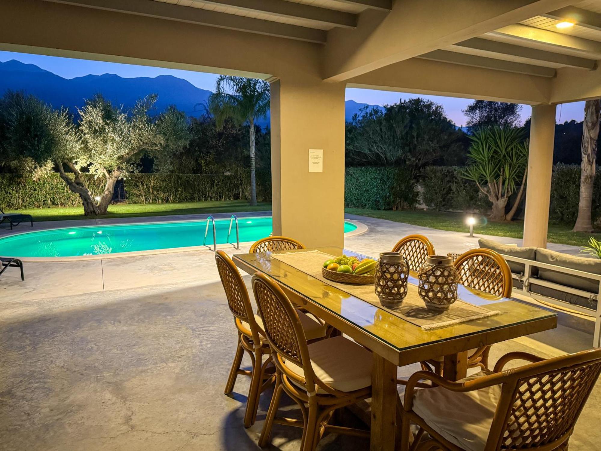 Villa Felenia Vryses 외부 사진